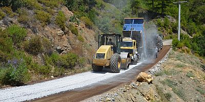 Büyükşehir Belediyesi’nden Alanya’da asfalt seferberliği