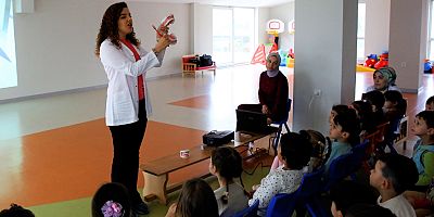 Büyükşehir Belediyesi’nden çocuklara ağız ve diş sağlığı eğitimi