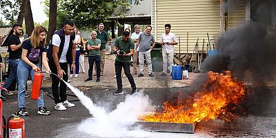 Büyükşehir çalışanlarına yangın eğitimi ve tatbikat
