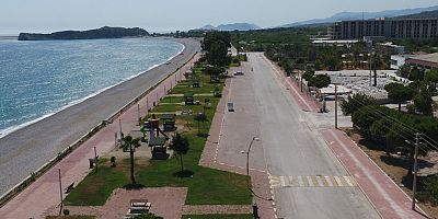 Büyükşehir; Demre sahil bandını güzelleştiriyor