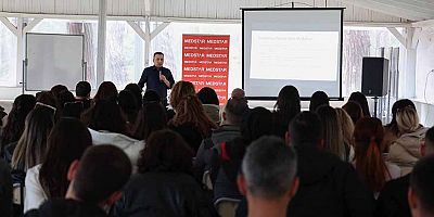 Büyükşehir’den eğitmenlere ‘Sporcu Sağlığı’ semineri
