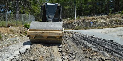 Büyükşehir’den grup yollarına bakım