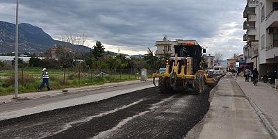 Büyükşehir’den Kestel yoluna bakım onarım