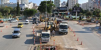 Büyükşehir'den Lara’da kavşak düzenlemesi