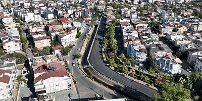 Büyükşehir’den Şelale Caddesi’ne sıcak asfalt çalışması