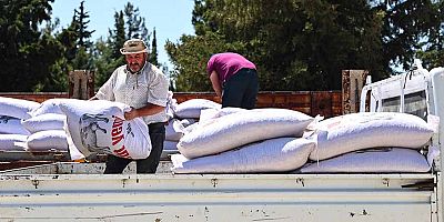 Büyükşehir’den yem desteğiyle süt üretimine güçlü katkı