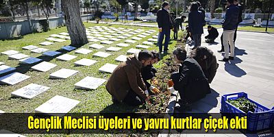 Büyükşehir Dünya Çiçek Ekme Günü’nü unutmadı