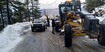 Büyükşehir ekiplerinden Taşatan’da karla mücadele
