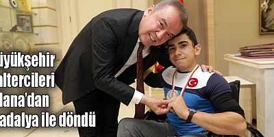 Büyükşehir haltercileri Adana’dan madalya ile döndü