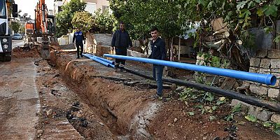 Büyükşehir içme suyunu Kepez asfaltı yeniliyor