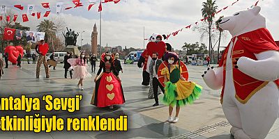 Büyükşehir’in ‘Cumhuriyet Sevgi Meydanı Etkinlikleri’ başladı