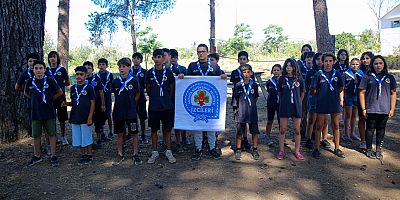 Büyükşehir izcileri Zeytinpark’ta kamp yaptı