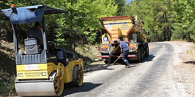 Büyükşehir kırsal yollarında bakım-onarım çalışması yapıyor