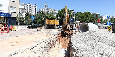 Büyükşehir Konyaaltı’nda altyapı çalışmasını sürdürüyor