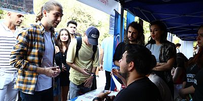 Büyükşehir Öğrenci Topluluk Tanıtım Günlerine Katıldı
