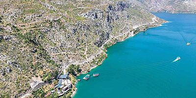 Büyükşehir Oymapınar Barajı çevresindeki yolları asfaltlıyor 