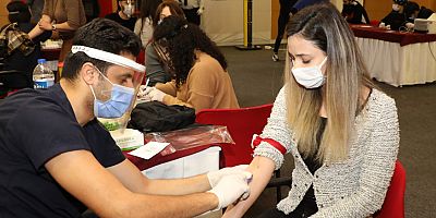 Büyükşehir personeli sağlık taramasından geçirdi