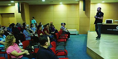 Büyükşehir personeline madde bağımlılığı ile mücadele eğitimi