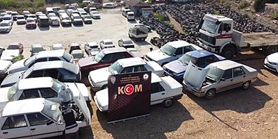 Çaldıkları araçların motor ve şasi numaralarını değiştirerek satan 2 şüpheli tutuklandı