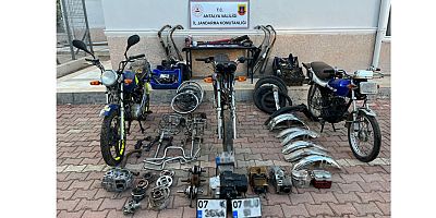 Çalıntı motosikletleri piyasaya sürmeye çalışan şahıs yakalandı