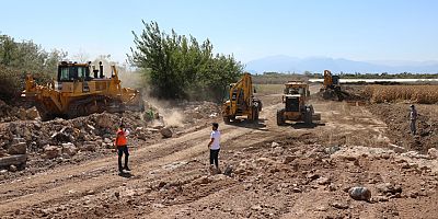 Çalkaya bölgesine yeni yollar açılmaya devam ediyor