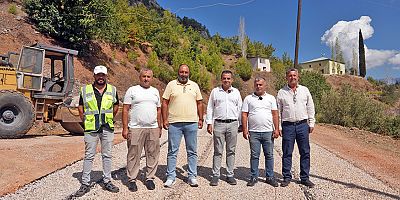 Çamlıca Mahallesi'ne 5 kilometre uzunluğunda asfalt yapılıyor