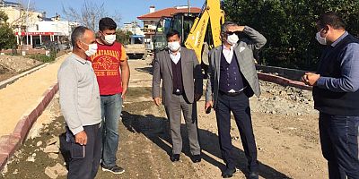 Çamyuva'da yol ve kaldırım çalışmaları devam ediyor