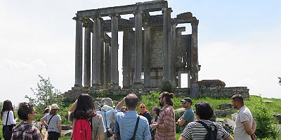 ÇEKÜL'den Sürdürülebilir Turizm Çağrısı