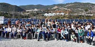 Çevreci öğrenciler GES ile tanışıyor