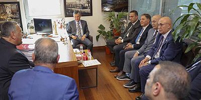 CHP Genel Bakanı Özgür Özel’den Ömer Fethi Gürer’e Başsağlığı Ziyareti