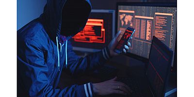 Cihazların içine saklanan kötü yazılımlara dikkat!