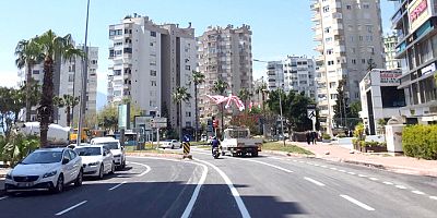 Çınarlı Caddesi ulaşıma açıldı
