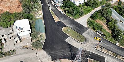 Çıplaklı Kazım Karabekir Caddesi asfaltla buluşuyor