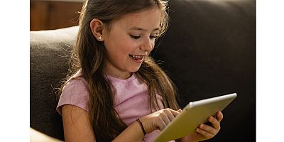 Çocuklar dijital kütüphaneyle okuma alışkanlığı kazanıyor