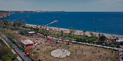 Corendon Airlines ve TOG İş Birliğiyle Antalya’da “Hayaller Uçuşa Geçiyor” Uçurtma Festivali Gerçekleşti