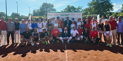 Corendon Tennis Club Kemer, kasım ayı boyunca ulusal ve uluslararası turnuvalara ev sahipliği yapıyor