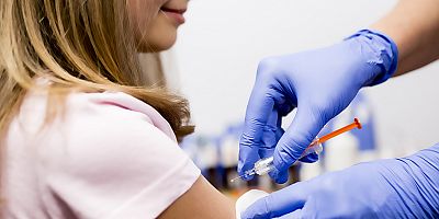 Covid19 aşısına karşı alerjik reaksiyonun nedeni olan Polietilen Glikol (PEG) Alerjisi nedir?