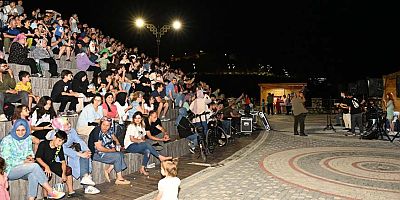 Cuma akşamları Kirazlıdere’de bir başka güzel