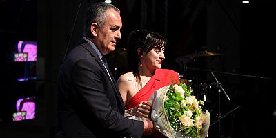 Cumhuriyet ile çok güzelsin Konyaaltı