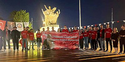 Cumhuriyet’in Gençliği Muratpaşa’da Cumhuriyet Manifestosunu Haykırdı