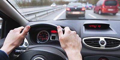 Daha güvenli bir sürüş için yapılması gereken 6 şey