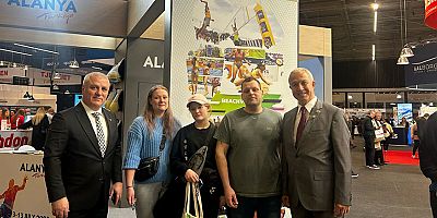 Danimarkalı turistin Alanya dövmesi fuara damga vurdu