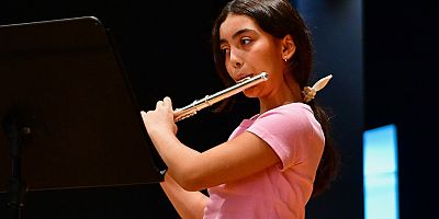 Defne Halis’ten büyük başarı