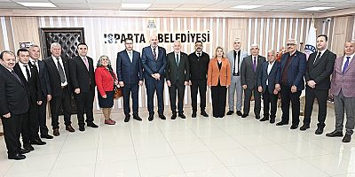 Delibalta: “Isparta, yerel yönetimde Türkiye’ye örnek”