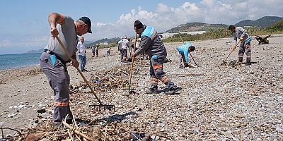 Demirtaş sahilinde doğa ve gelecek için el ele