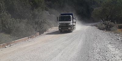 Demre Dirgenler yolu asfalta hazırlanıyor