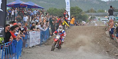 Denizden gökyüzüne yarış başladı