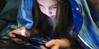 Dijital bağımlılık çocuklarda öğrenme güçlüğüne neden oluyor