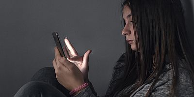 Dijital Dünyada Kadınlara Yönelik Siber Şiddet Artışta!