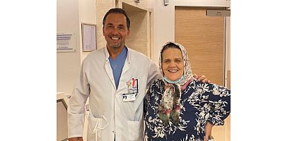 Dinmeyen ağrılarının ve göz kapağının düşme nedenini duyunca şaşırdı!